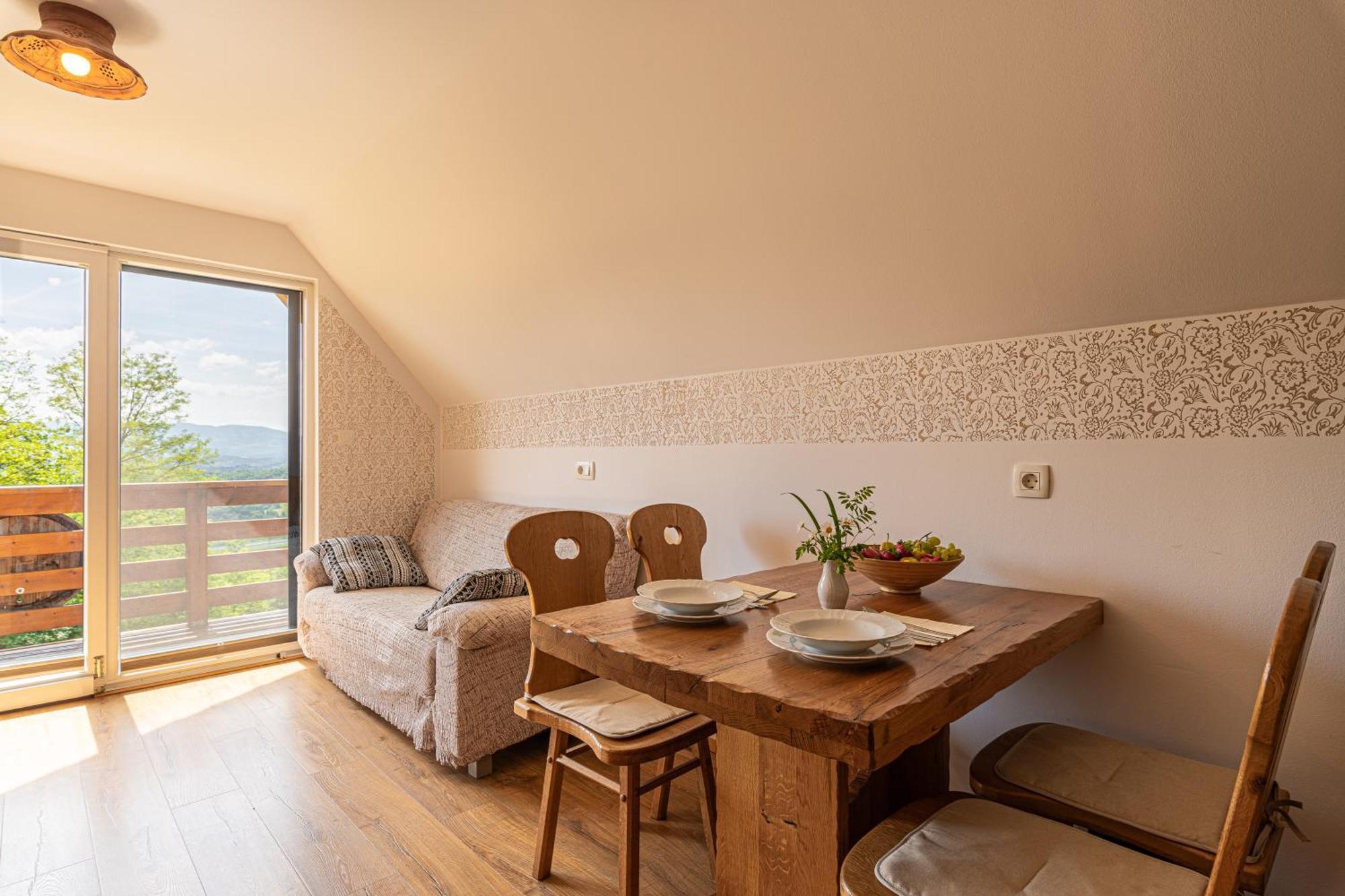 Vineyard Cottage Rataj 2 Novo Mesto Exterior foto