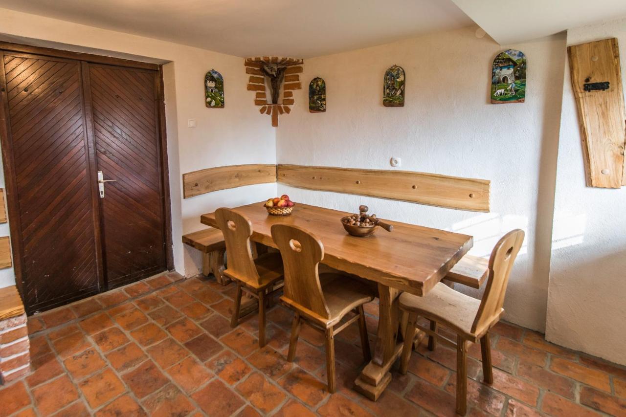 Vineyard Cottage Rataj 2 Novo Mesto Exterior foto